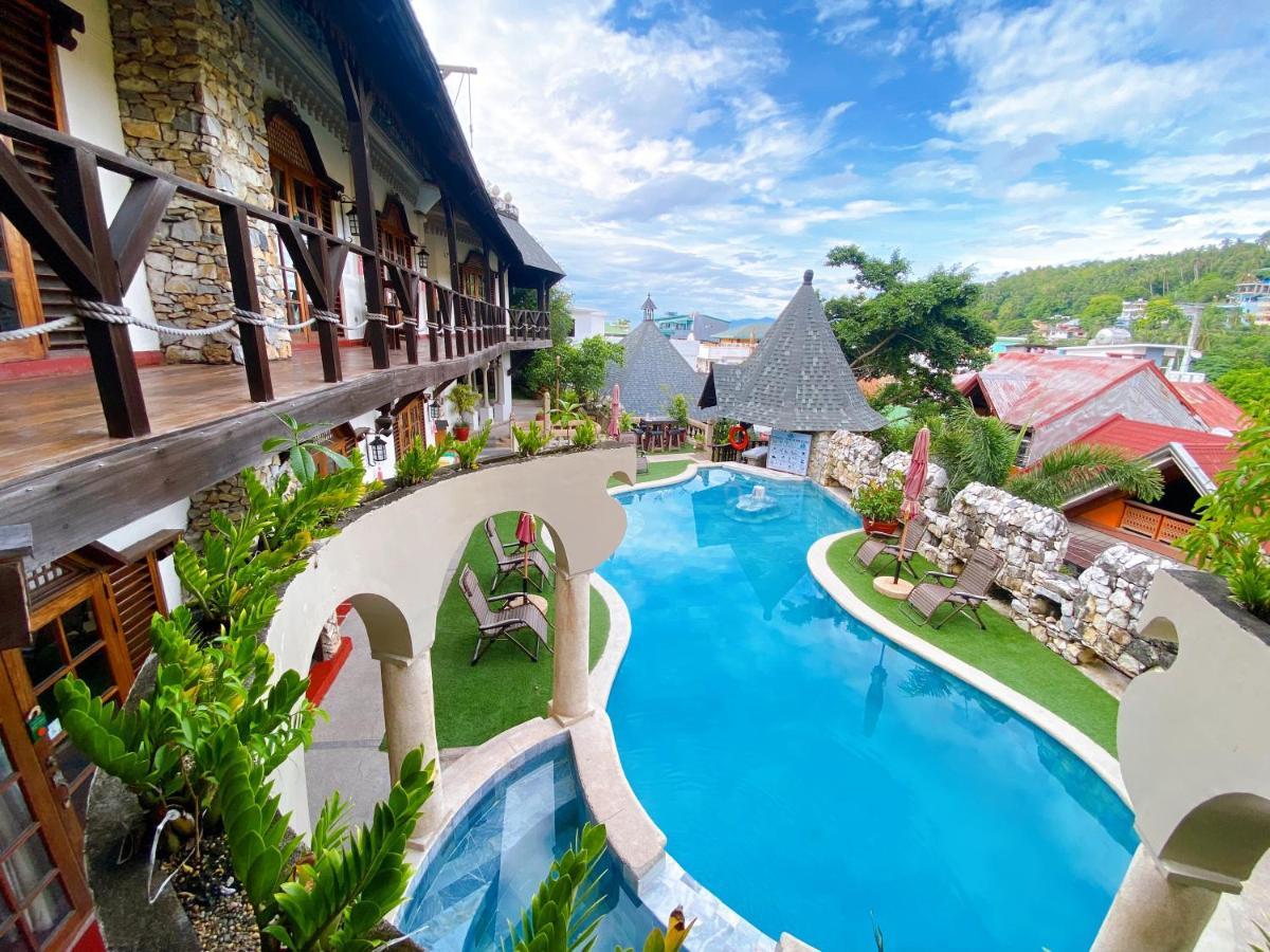 Tropicana Castle Dive Resort Powered By Cocotel Puerto Galera Eksteriør billede